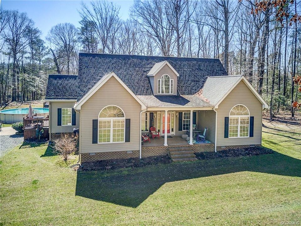 1st image of 57 Settlers Ln