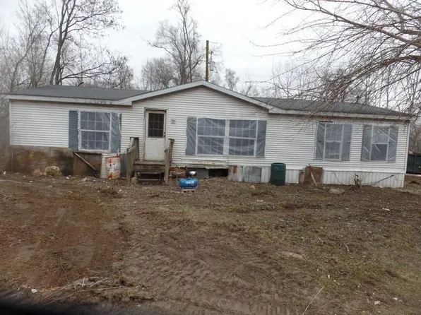 N2412 North Lakeview Avenue, Endeavor, WI 53930