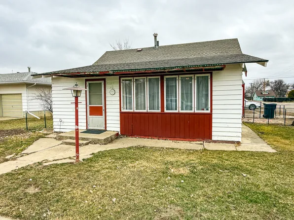 602 S Central Ave, Malta, MT 59538