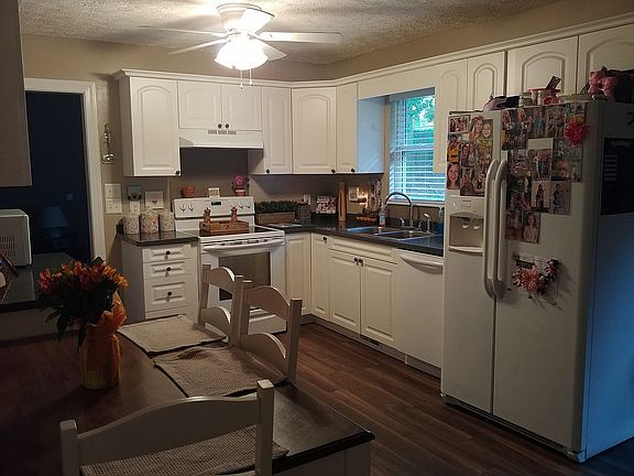 4th image of 129 Cartway Ln