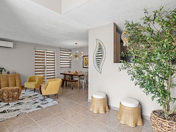 5th image of Urb Quintas Del Rio Calle #D8-d8-4