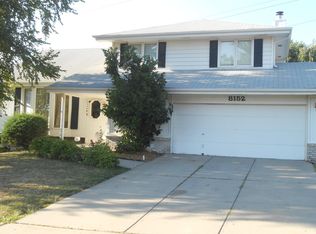 8152 Howell St, Omaha, NE 68122
