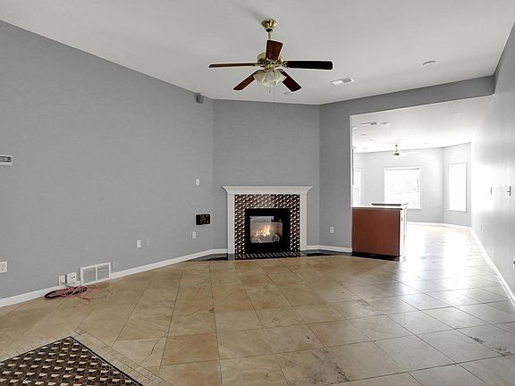 3rd image of 8587 Shady Elm Dr