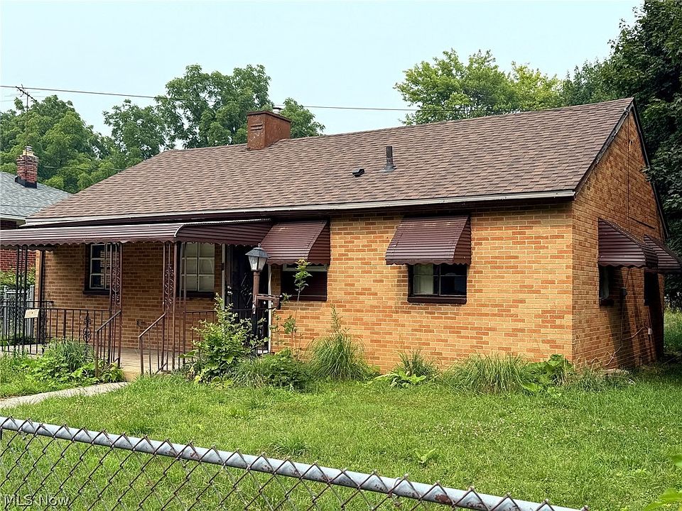 1st image of 4109 E 106th St