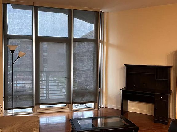 5th image of 9 N Euclid Ave Unit 513
