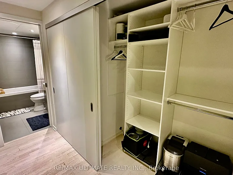 60 Colborne St #217 — Photo 14