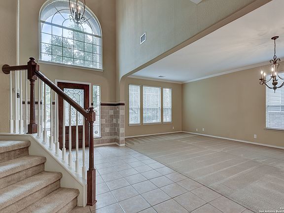 2nd image of 431 Aster Trail