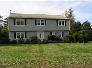 44 Sunset Dr, North Salem, NY 10560