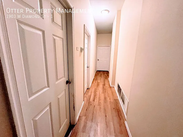 1903 W Diamond St #1 — Photo 18