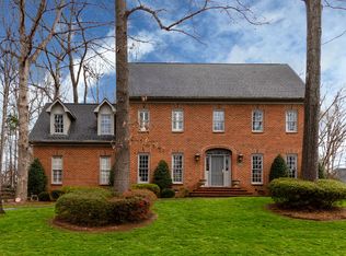 6539 Chestnut Grove Ln, Charlotte, NC 28210