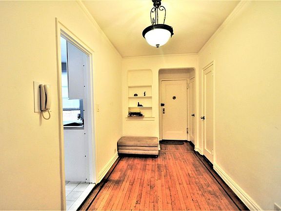 3rd image of 68-37 108th St Unit 3G