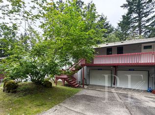 9196 Shadowcrest Ln NW, Bremerton, WA 98311