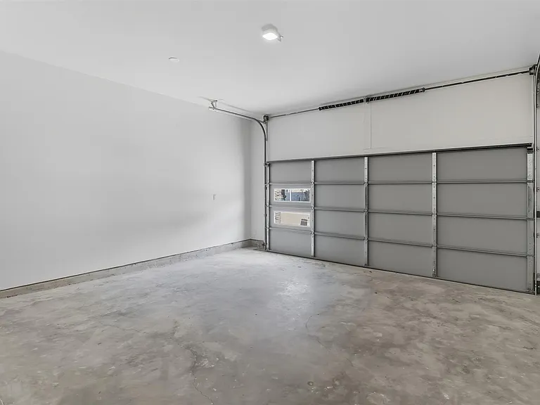 2929 El Fenice Ln — Photo 37