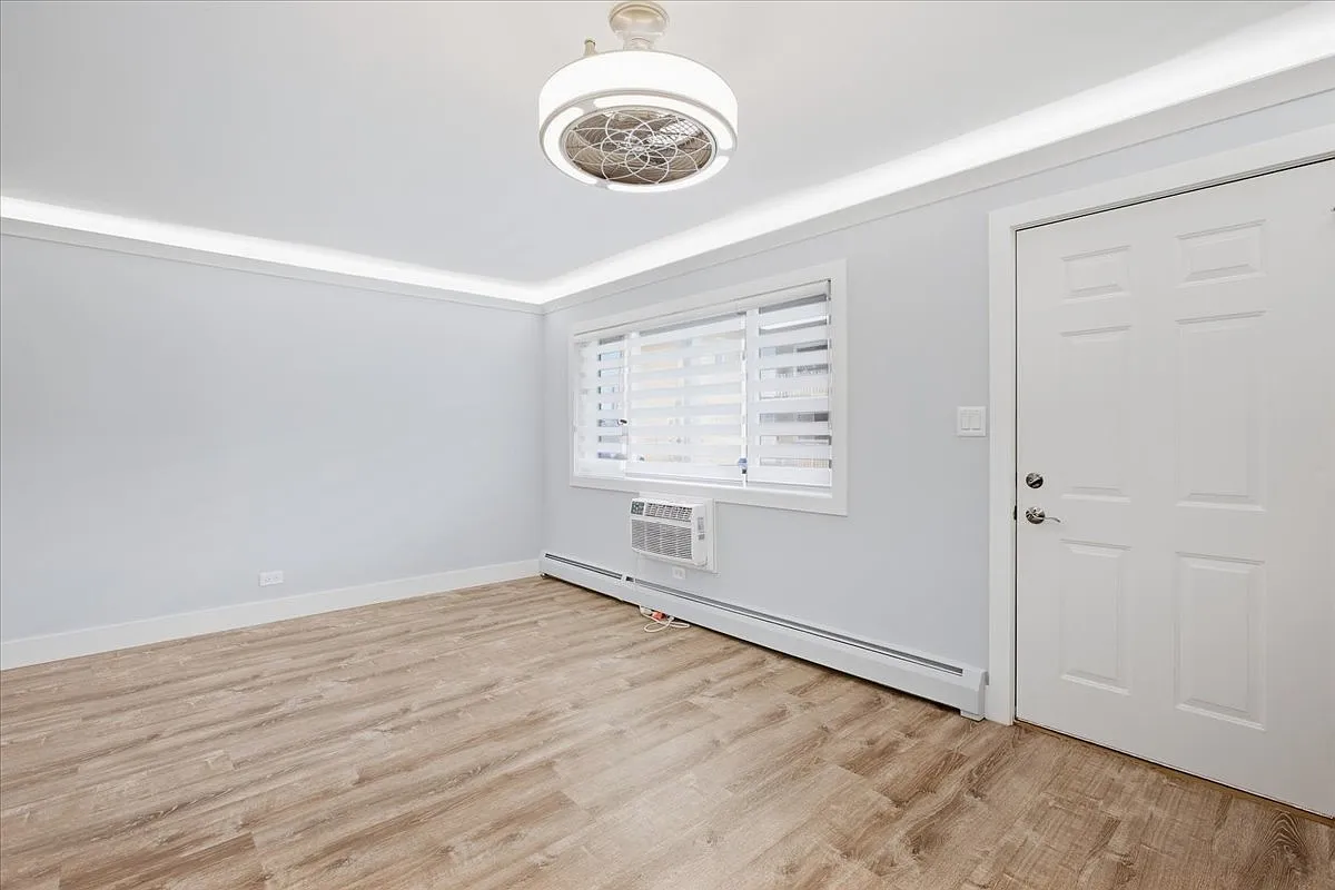 1 bed, 800 sqft, $1,500 — Photo 2