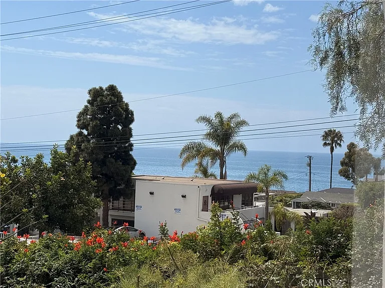 234 La Brea St — Photo 10