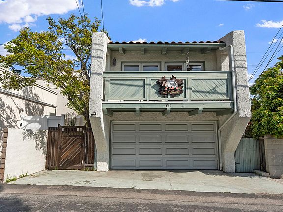 3rd image of 516 Rosecrans Ave