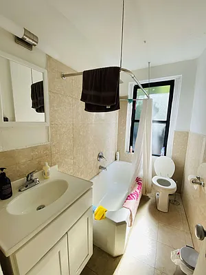 Rented by Compass | media 4