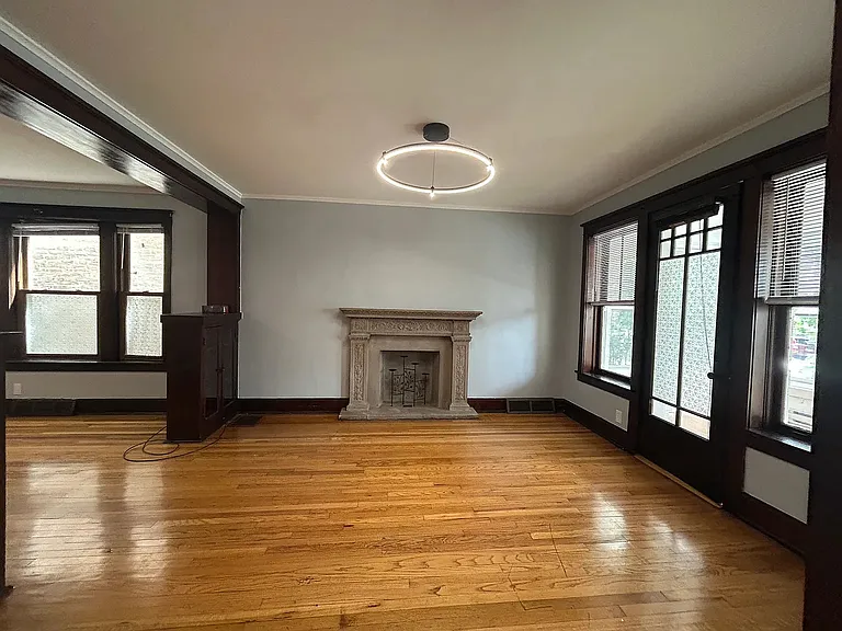 4839 N Kedvale Ave #1 — Photo 4