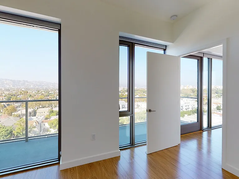 Vision on Wilshire — Photo 87