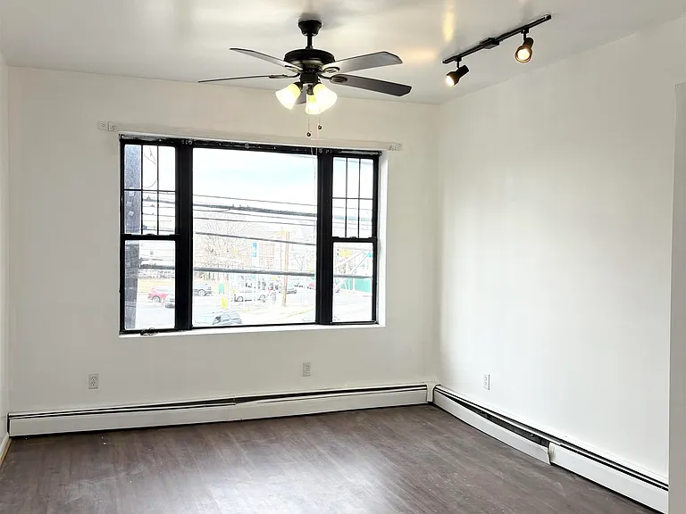 1870 Kennedy Blvd #2A — Photo 2