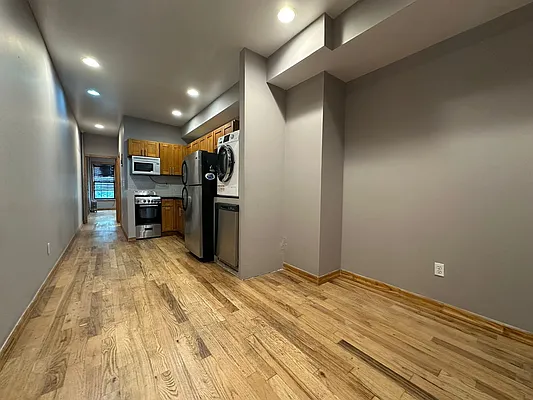 Rented by Coroi Corp | media 2