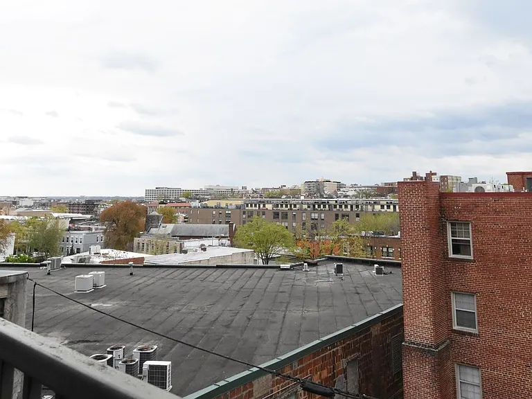 1701 Kalorama Rd NW #403 — Photo 4