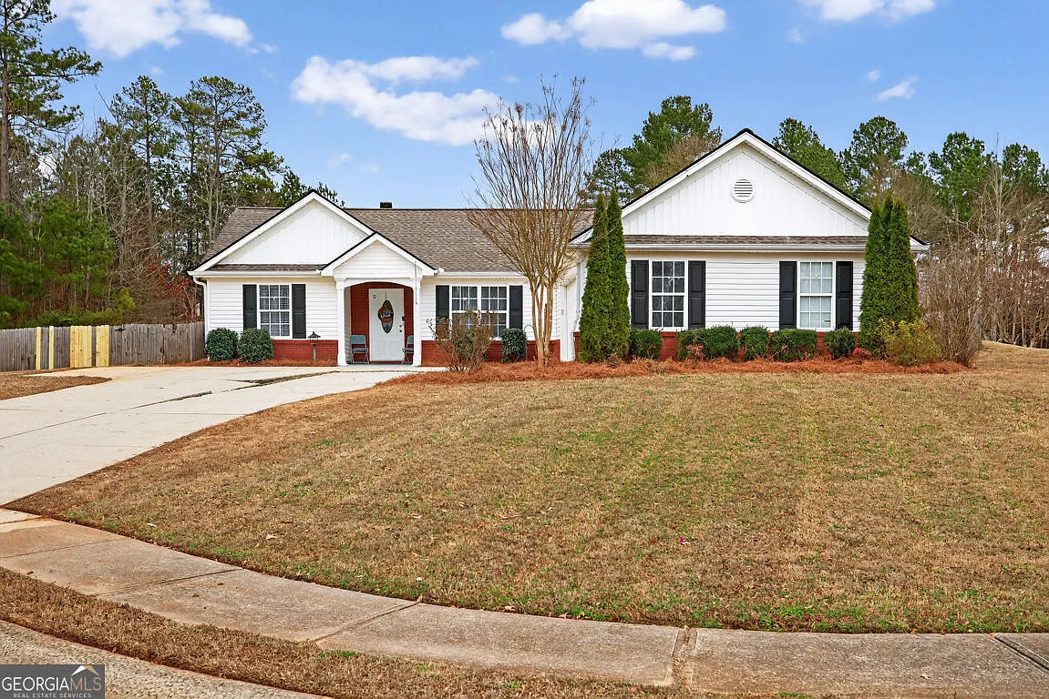 405 Bradford Way photo 1