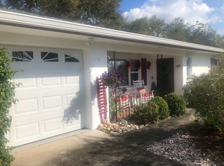 1009 Canterbury Rd, Clearwater, FL 33764