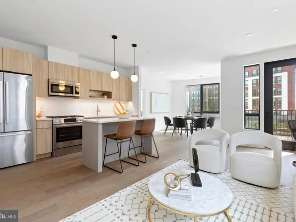 7175 12th St NW Unit 217, Washington, DC 20012