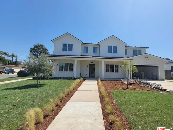 8000 W Cowan Ave, Los Angeles, CA 90045