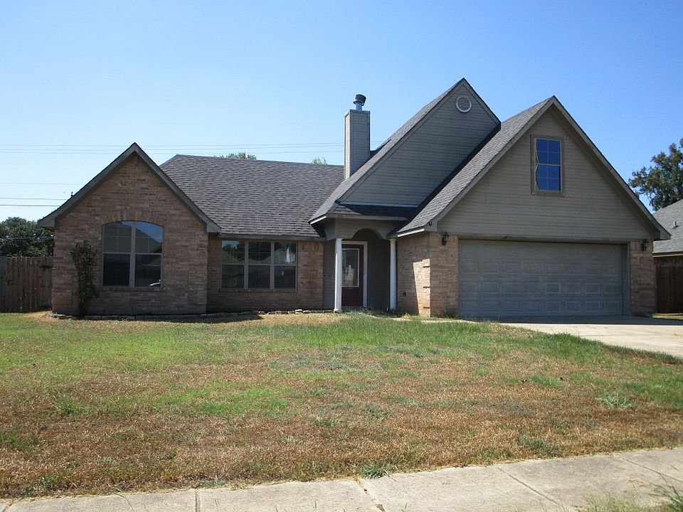 1st image of 171 Lola Cir