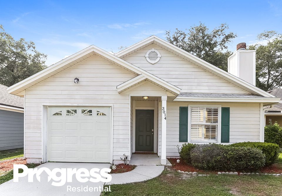 1st image of 3014 Caroline Crest Dr E