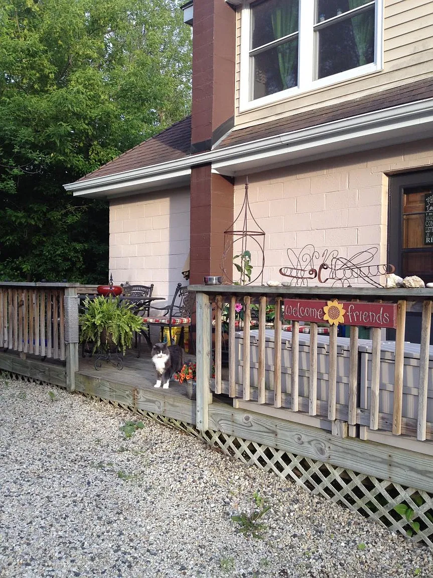 24864 W State Route 173 photo 1