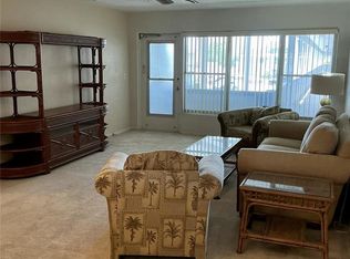 4300 58th St N APT 1913, Kenneth City, FL 33709