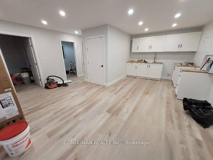 1st image of 22 Fairfield Ave