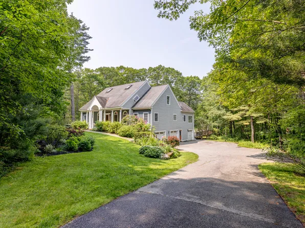 36 Acorn Ln, South Portland, ME 04106