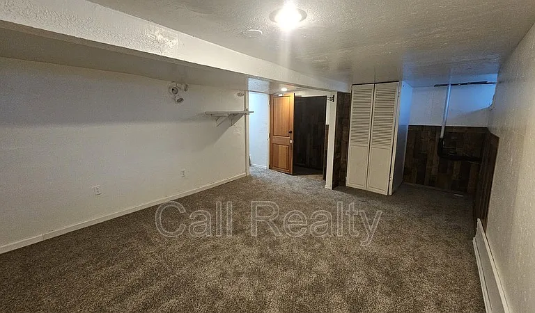 1701 E Desmet Ave — Photo 18
