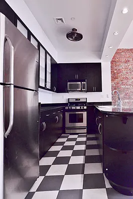 Rented by J Misrahi Realty Corp | media 6