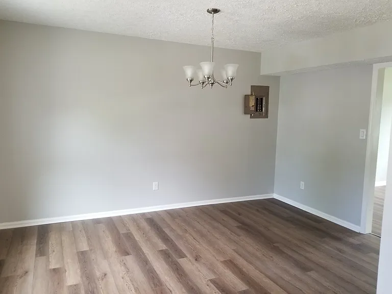 1445 Toshiba Dr — Photo 9