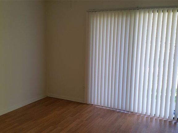 3rd image of 625 N University Dr