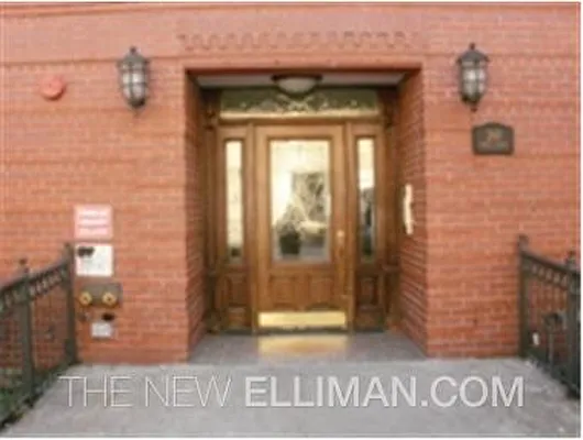 Rented by Douglas Elliman | media 20