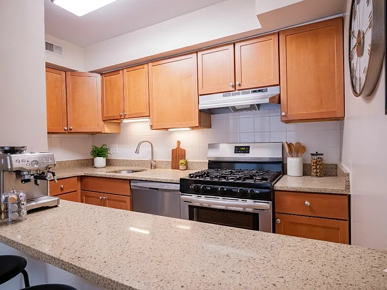 Woodmere 2 Bed Kitchen Woodmere 2 Bed Kitchen