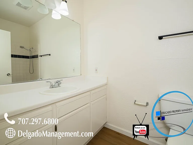 1201 Glen Cove Pkwy #806 — Photo 13