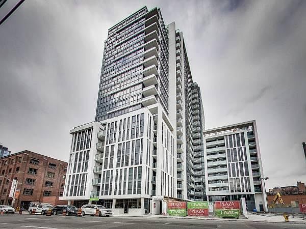 1st image of 400 Adelaide St #1610