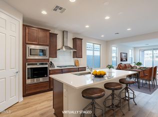 32293 N Daylight Dr, San Tan Valley, AZ 85144