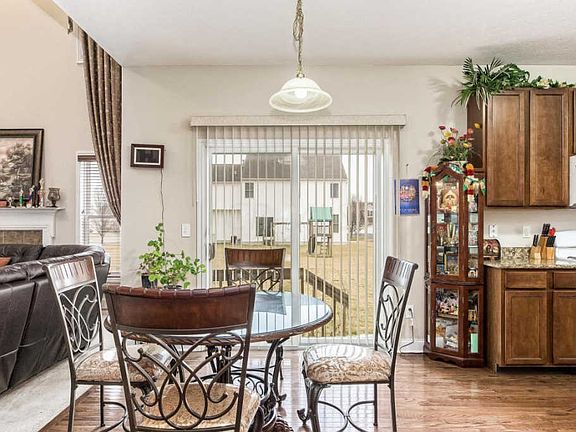 4th image of 6297 Katherine Ct