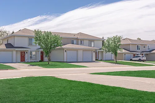 Dakota Townhomes Photo 1