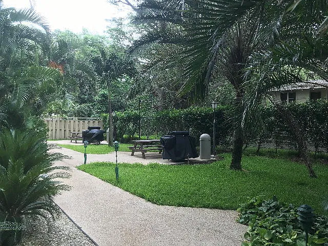 1 bed, 1.0 bath, $1,975 — Photo 3
