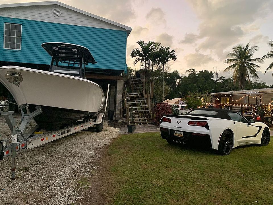 1st image of 32 Plantation Dr