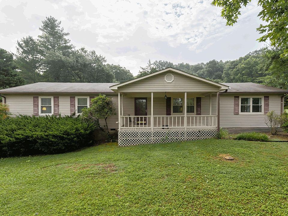 1st image of 373 United Cir